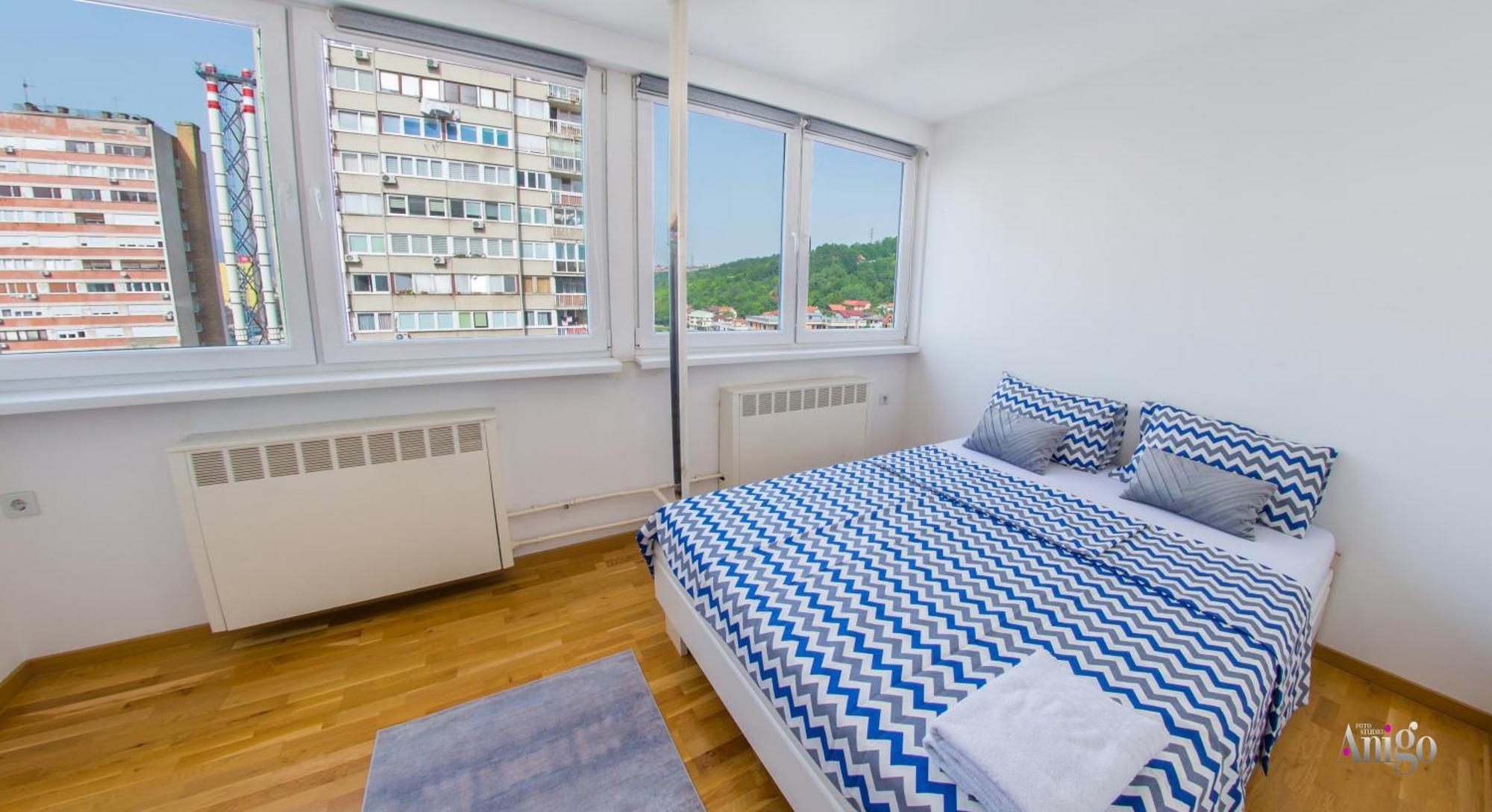 Venus Apartment *